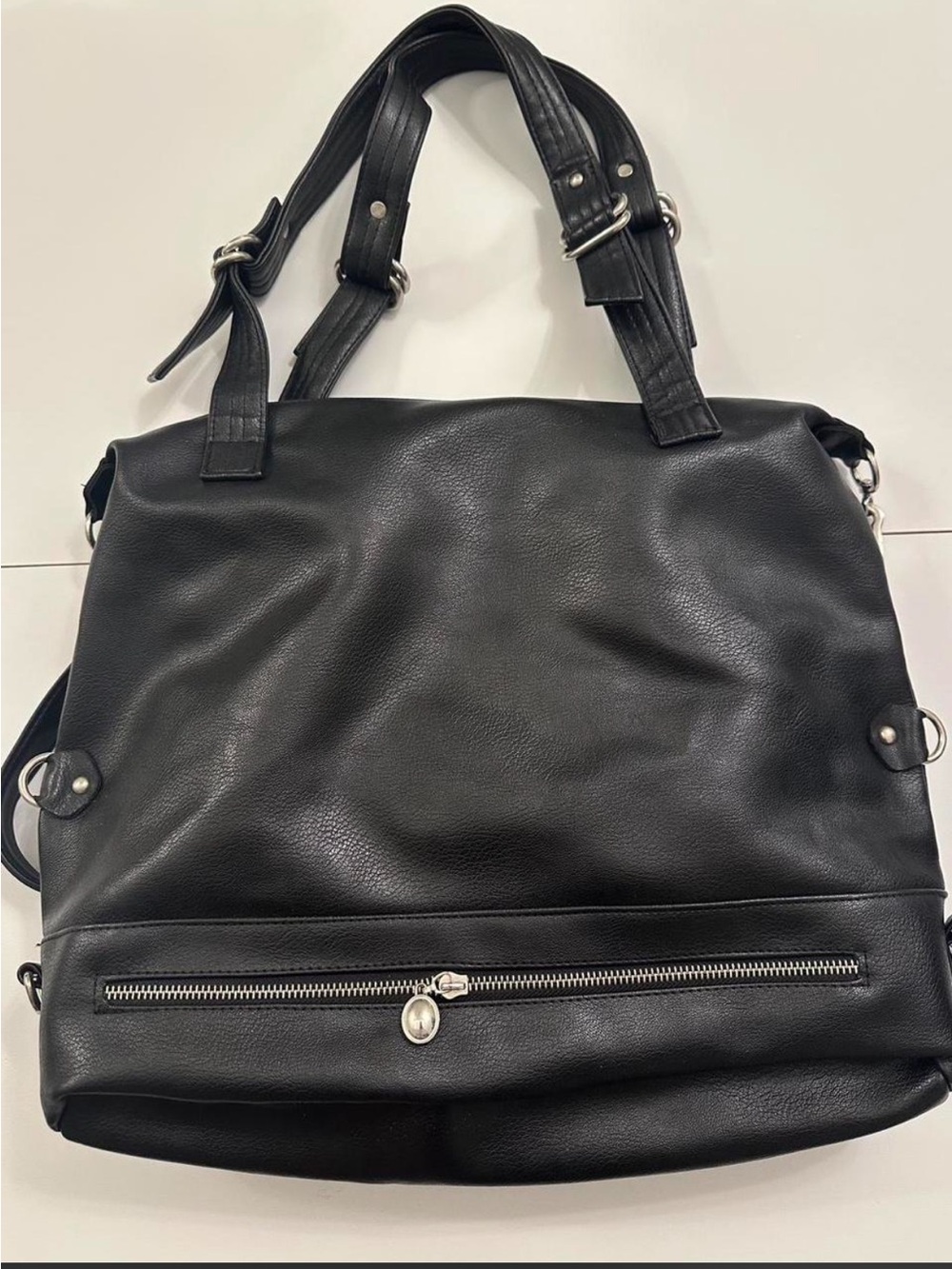 Classic Black Leather Tote Bag with Front Zip Pocket